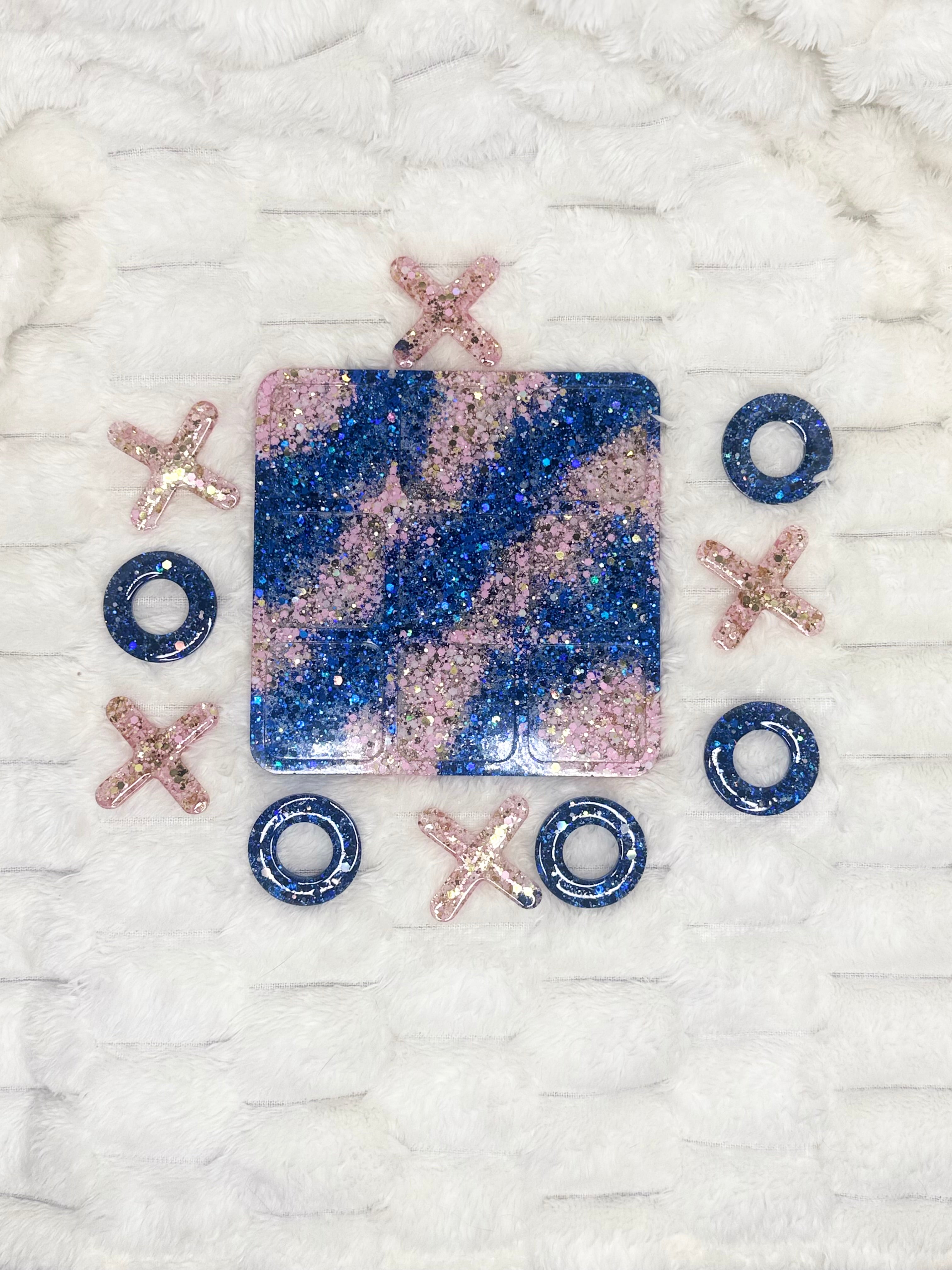 Pink & Blue Glitter Tic Tac Toe Game