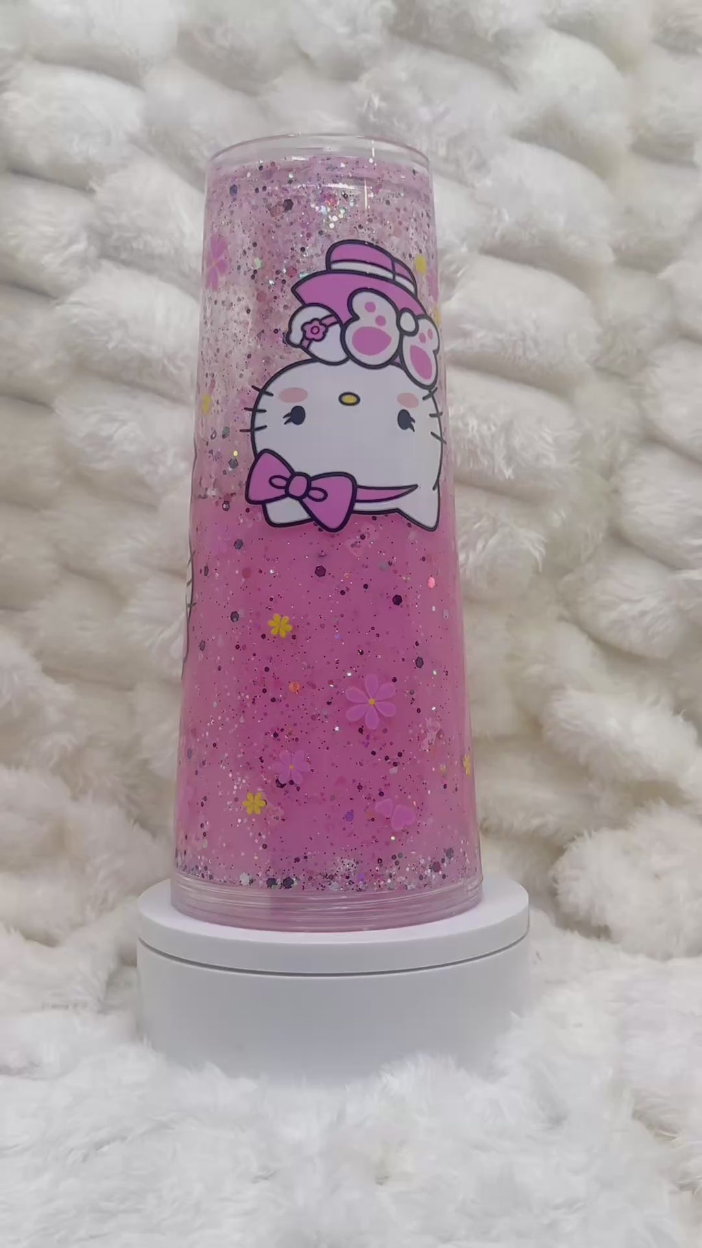 24 oz. Hello Kitty Lava Snow Globe Tumbler